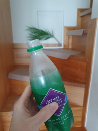몽베스트 Montbest with Sparkling water Plain 20병 — 5점을 준 리뷰어가 2022년 7월 올린 사용 사진