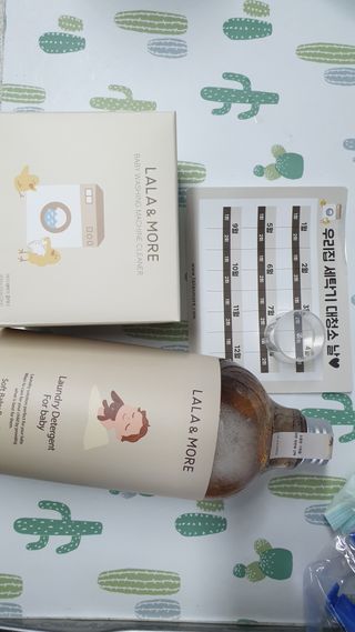 라라앤모어 유아 액체세제+세탁기클리너 — 5점을 준 리뷰어가 2022년 3월 올린 사용 사진
