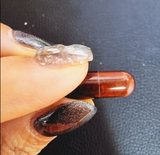 프리마인 홍삼의 강력한 에너지, 이제는 흡수율을 높인 최첨단 캡슐로 간편하게 초고속 충전하세요. — 5점을 준 리뷰어가 2022년 3월 올린 사용 사진