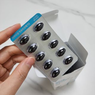 메디포스트 모비타 아쿠아셀 엔초비오메가3 60캡슐 — 5점을 준 리뷰어가 2023년 1월 올린 사용 사진