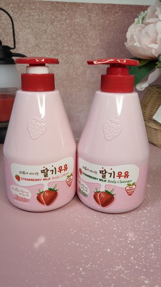 [과일나라] 피부가 마시는 딸기우유 바디클렌저&바디로션 — 5점을 준 리뷰어가 2022년 10월 올린 사용 사진