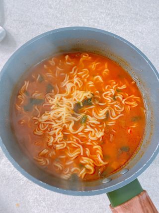 [풀무원] 자연은맛있다 정면, 백면, 홍면  세트 — 5점을 준 리뷰어가 2021년 4월 올린 사용 사진