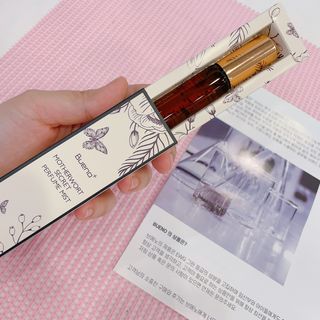 브에노 마더워트 시크릿 퍼퓸 미스트 — 4점을 준 리뷰어가 2021년 6월 올린 사용 사진