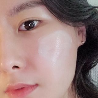 엘리샤코이 올데이 쉴드 선젤 — 5점을 준 리뷰어가 2021년 6월 올린 사용 사진