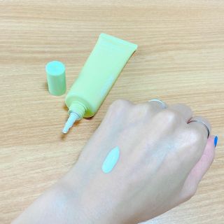아이레시피 마일드시카 브라이트닝 업 선스크린 SPF50+ PA++++ — 5점을 준 리뷰어가 2023년 6월 올린 사용 사진