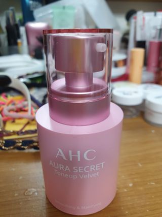 AHC 아우라 시크릿 톤업 벨벳 — 5점을 준 리뷰어가 2021년 4월 올린 사용 사진