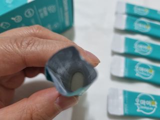 [유산균] 오마이락 장편한습관 프로바이오틱스 30P — 5점을 준 리뷰어가 2022년 11월 올린 사용 사진