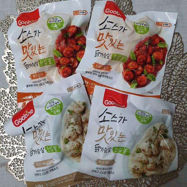 [굽네] 소스가 맛있는 닭가슴살 한입 볼 2종 8팩 리뷰 사진