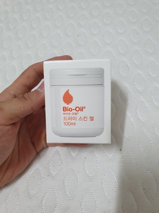 바이오오일 [바이오-오일] 드라이 스킨 젤 100ml — 5점을 준 리뷰어가 2021년 5월 올린 사용 사진