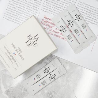 라보르 프렌치 콜라겐 화이트 — 5점을 준 리뷰어가 2022년 10월 올린 사용 사진