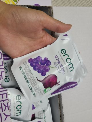 [이롬] 유기농 비타주스 포도비트 110mL x 24입 — 4점을 준 리뷰어가 2022년 7월 올린 사용 사진