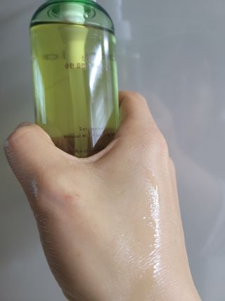 스킨큐어 산다화 순한 클렌징 동백 오일 200ml — 4점을 준 리뷰어가 2023년 5월 올린 사용 사진