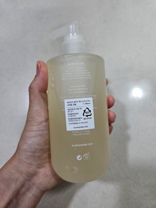 에일리언오더즈 센티드 핸드 앤 바디 워시 290ml (3종 택1) — 3점을 준 리뷰어가 2023년 8월 올린 사용 사진