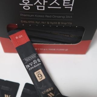 [푸름웰니스] 프리미엄 6년근 홍삼스틱 3mg x 100포 — 5점을 준 리뷰어가 2022년 3월 올린 사용 사진