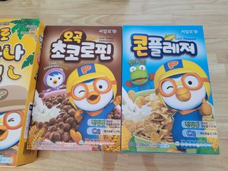 씨알푸드 뽀로로 시리얼 3종 — 5점을 준 리뷰어가 2022년 2월 올린 사용 사진