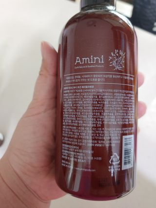 아미니 플라워테라피 바디로션  500ml 시리즈 — 5점을 준 리뷰어가 2021년 4월 올린 사용 사진