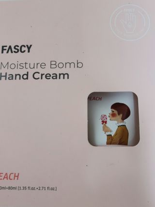 파시 FASCY 高保湿ハンドクリーム40ml+80ml セット — 4점을 준 리뷰어가 2021년 7월 올린 사용 사진