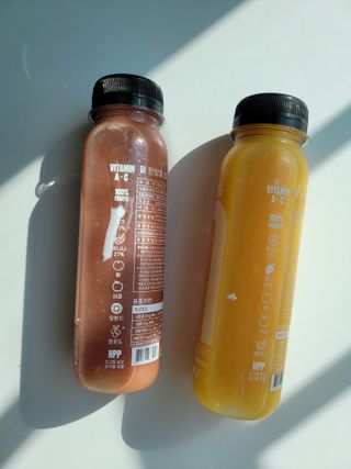 BLENDY'S 핑크 스무디+블론디 스무디 — 5점을 준 리뷰어가 2021년 11월 올린 사용 사진