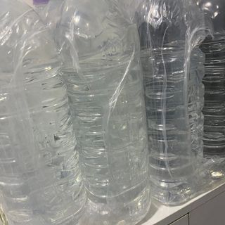 몽베스트위드어스[무라벨] 2L_6입_2Pack — 4.5점을 준 리뷰어가 2021년 12월 올린 사용 사진