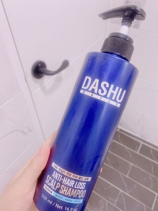 다슈코리아 다슈 데일리 단백질 한방 두피 골드 샴푸 500ml — 5점을 준 리뷰어가 2021년 3월 올린 사용 사진