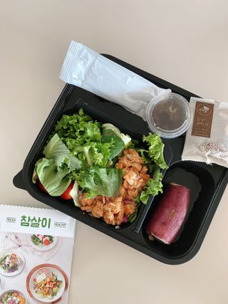참살이도시락 작심삼일 샐러드도시락 3개 맛보기 새벽배송 또는 택배배송 — 5점을 준 리뷰어가 2021년 8월 올린 사용 사진