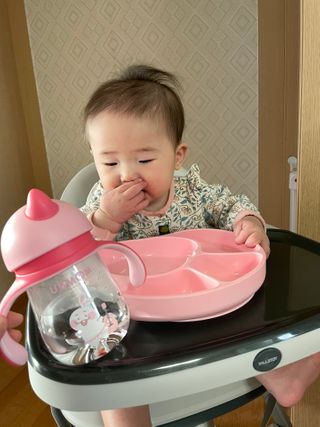유비맘 트라이탄 코니빨대컵_컬러 랜덤 발송 — 5점을 준 리뷰어가 2020년 12월 올린 사용 사진