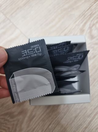 데어베어 [알쓰구원템] 숙취링거 성분을 담은 코드디 10개입 — 5점을 준 리뷰어가 2022년 4월 올린 사용 사진