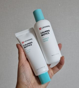 리더스코스메틱 리더스 카밍 바이오틱스 #1등 진정 기획세트 [에센스 워터150ml + 크림 마스크80ml] — 5점을 준 리뷰어가 2022년 9월 올린 사용 사진