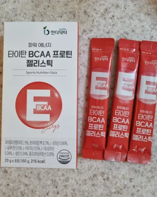 [인디닥터] 타이탄 BCAA 프로틴 젤리스틱 — 5점을 준 리뷰어가 2022년 5월 올린 사용 사진