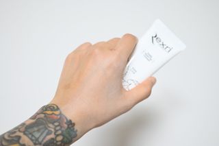 렉스리 데일리 톤업 크림 Rexri Daily Tone Up Cream — 5점을 준 리뷰어가 2022년 9월 올린 사용 사진