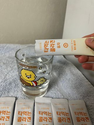 [음료수 대신 가능!]  빠르게 흡수되는 아임오 타먹는 콜라겐 1박스 — 5점을 준 리뷰어가 2023년 4월 올린 사용 사진