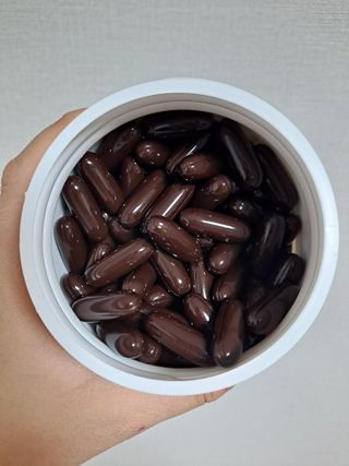 Swisse 스위스 고함량 프로폴리스 2,000mg 210정 — 5점을 준 리뷰어가 2021년 2월 올린 사용 사진