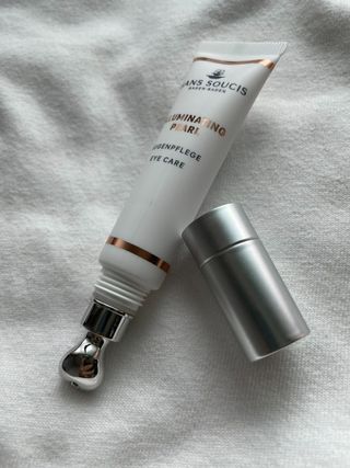 산수시 일루미네이팅 펄 영양 다크서클 스틱 아이 크림 케어 15ml — 4.5점을 준 리뷰어가 2021년 6월 올린 사용 사진
