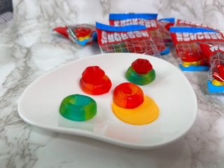 스낵스 튜브타는 곰 젤리 600g (20봉) — 5점을 준 리뷰어가 2024년 8월 올린 사용 사진