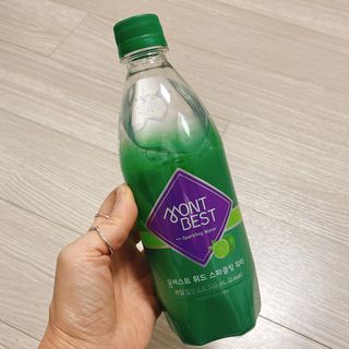 몽베스트 Montbest with Sparkling water Lime20병 — 4.5점을 준 리뷰어가 2021년 10월 올린 사용 사진