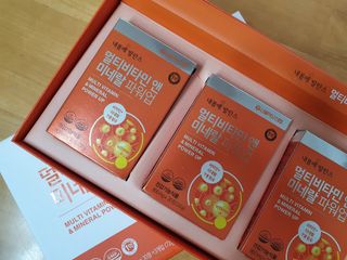 서울약사신협_내몸애발란스멀티비타민앤미네랄파워업_800mg x 90정 — 5점을 준 리뷰어가 2021년 8월 올린 사용 사진
