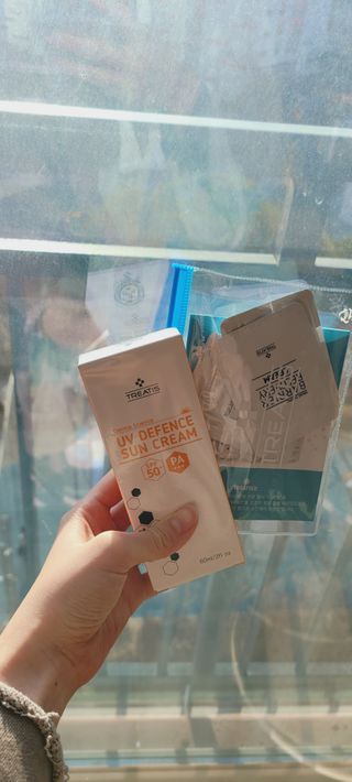 [트리티스] UV 디펜스 선크림 PA+++ / SPF50+  60ml — 5점을 준 리뷰어가 2021년 1월 올린 사용 사진