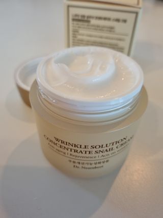 Dr.느루벗 느루벗 링클 솔루션 콘센트레이트 스네일 탄력 달팽이 크림 80g — 4점을 준 리뷰어가 2021년 4월 올린 사용 사진