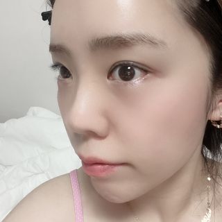 [AHC] 세이프온 에센스 선크림 올리브영 스페셜 증정 기획세트 — 5점을 준 리뷰어가 2022년 6월 올린 사용 사진