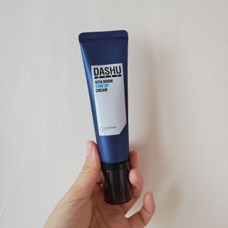 다슈코리아 다슈 맨즈 비타 붐 톤업 크림 — 3점을 준 리뷰어가 2021년 3월 올린 사용 사진