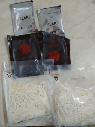 [한면원] 비빔국수 2인분 — 5점을 준 리뷰어가 2022년 7월 올린 사용 사진