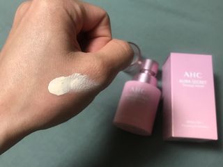AHC 아우라 시크릿 톤업 벨벳 — 5점을 준 리뷰어가 2021년 4월 올린 사용 사진