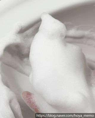 [닥터문] 센텔라 시카케어 화이트머스크 바디워시 1000ml — 5점을 준 리뷰어가 2023년 6월 올린 사용 사진