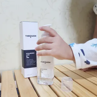싱크스루 히알루론산 (think THROUGH HYALURONIC ACID Complex-2) — 5점을 준 리뷰어가 2022년 10월 올린 사용 사진