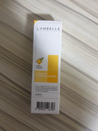 랑벨 비타 에너지 잡티 크림 75ml (피부 속 기미완화크림) — 5점을 준 리뷰어가 2022년 5월 올린 사용 사진