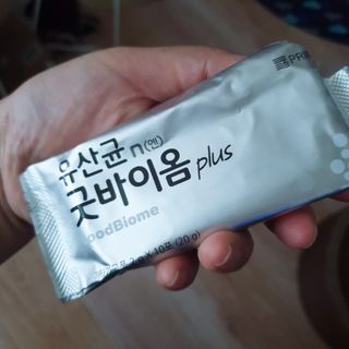 프리마인 유산균 국가지정연구소 선정, 살아있는 생유산균 200억 마리의 힘. 유산균n굿바이옴플러스 — 4.5점을 준 리뷰어가 2021년 9월 올린 사용 사진