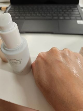 키리아 테라피 N[키라아 테라피] 마레 푸코오스 모이스트 퍼밍 앰플 50g — 5점을 준 리뷰어가 2024년 8월 올린 사용 사진