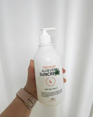 [닥터문] 프리미엄 알로에베라 선크림 500ml — 5점을 준 리뷰어가 2022년 6월 올린 사용 사진