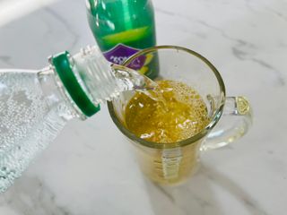 몽베스트 Montbest with Sparkling water Lemon OR Lime 20병(랜덤) — 5점을 준 리뷰어가 2023년 1월 올린 사용 사진