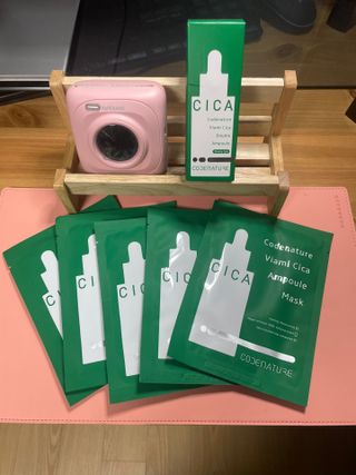 코드네이처 비아미 시카 더블 앰플 과 마스크[5장] — 4.5점을 준 리뷰어가 2021년 7월 올린 사용 사진